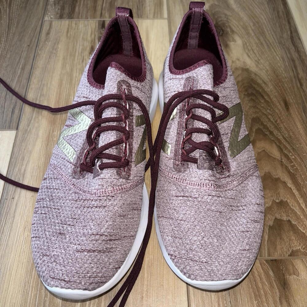 New Balance Fuelcore Coast Womens 9 Response 2.0 Athletic Running Shoes Sneakers - Picture 2 of 8